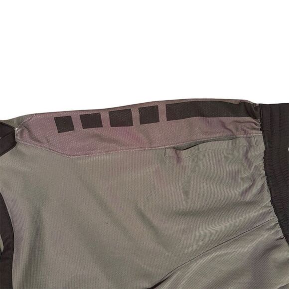 Nike Boys' Dri-Fit Elite Basketball Shorts L Dark Gray/Black - Picture 6 of 10